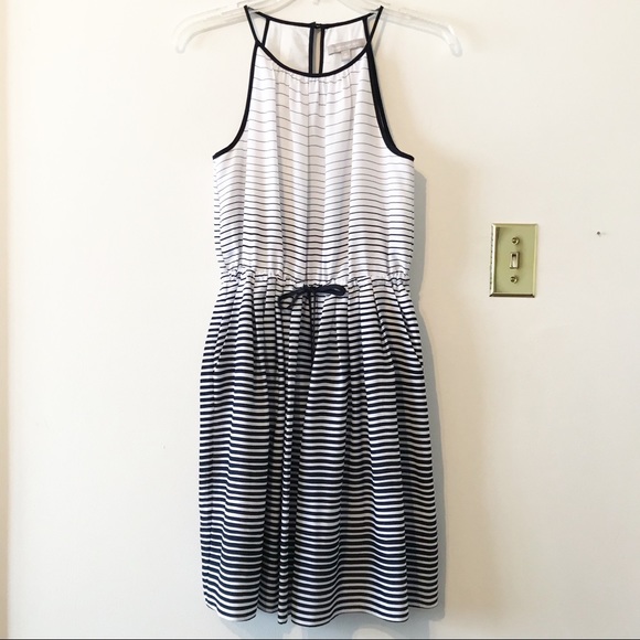 Banana Republic Dresses & Skirts - Banana Republic dress.